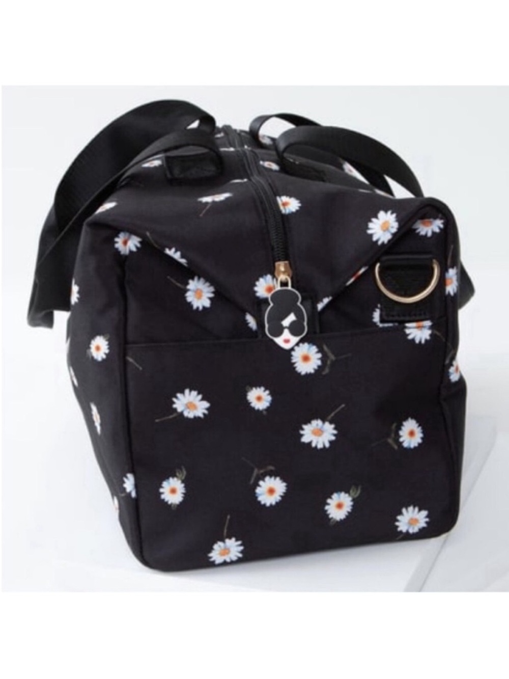 alice + olivia Daisy Print Duffle Bag By Stacey Bendet with Removable Strap - Picture 5 of 11